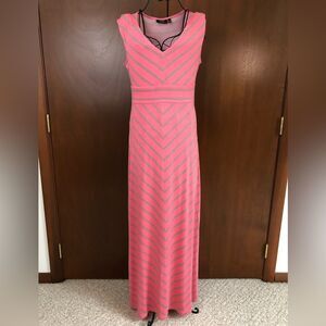 Apt. 9 V-Neck Maxi Dress in Pink and Gray